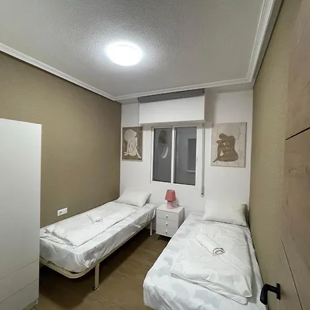 Ls18 By Zanis Apartment Torrevieja